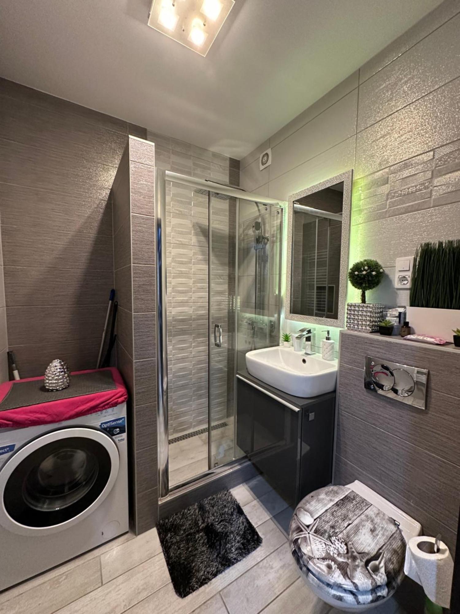 Gina Apartman Debrecen Exterior photo